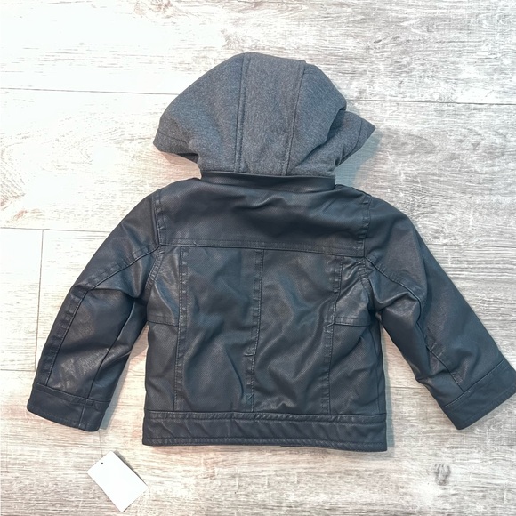 Toddler Boys Black Faux Leather Jacket - Picture 4 of 7
